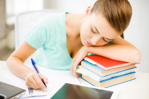 Students on melatonin