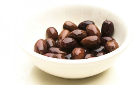 Olives_in_bowl