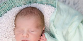 Swaddling and SIDS